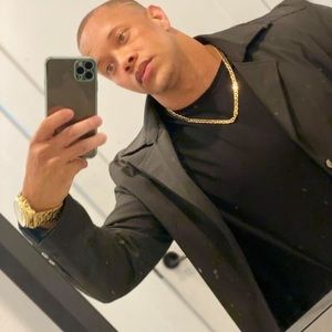 Meet your Posher, Medina